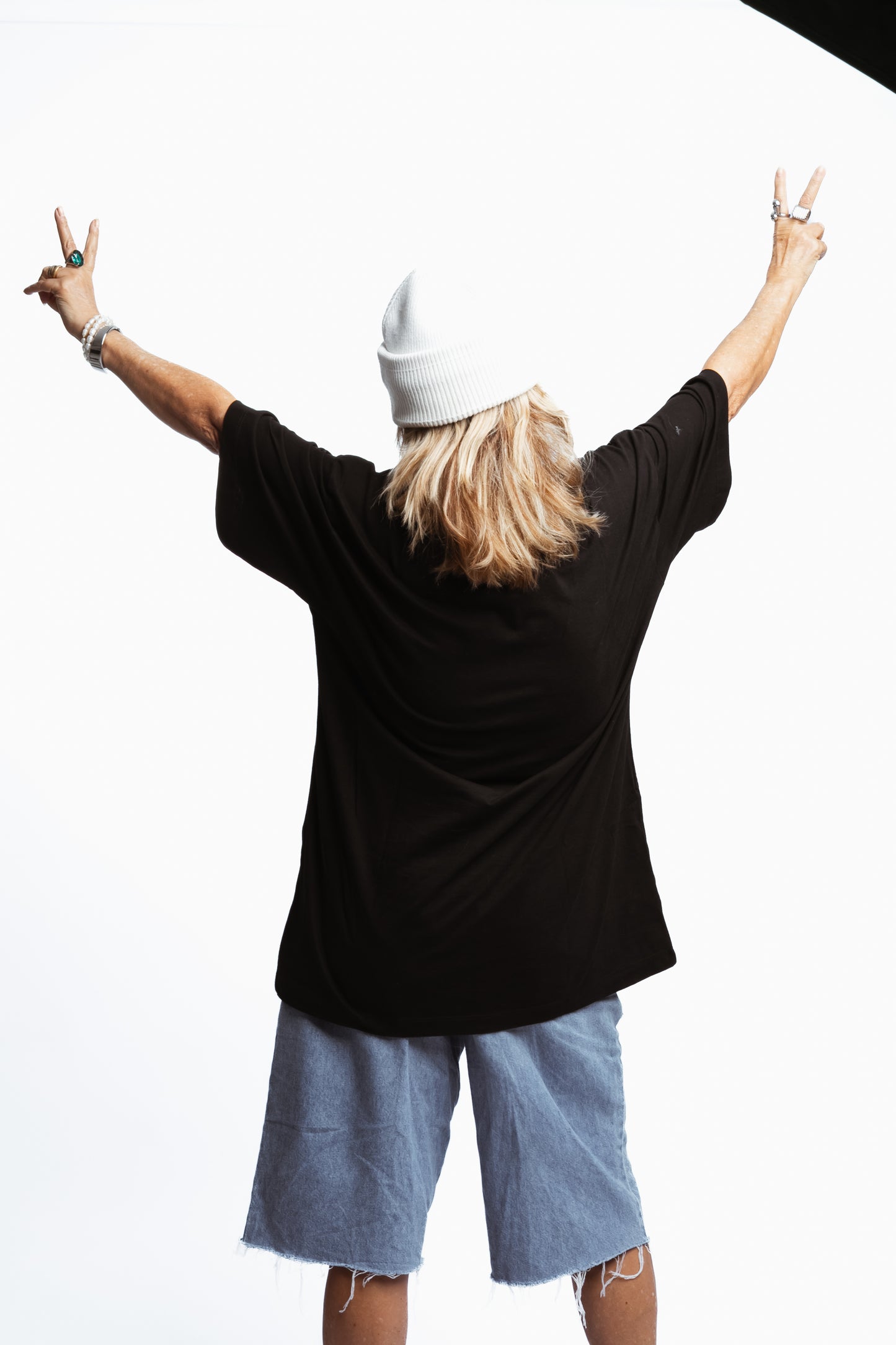 CAMISETA OVERSIZED ESPINHOS