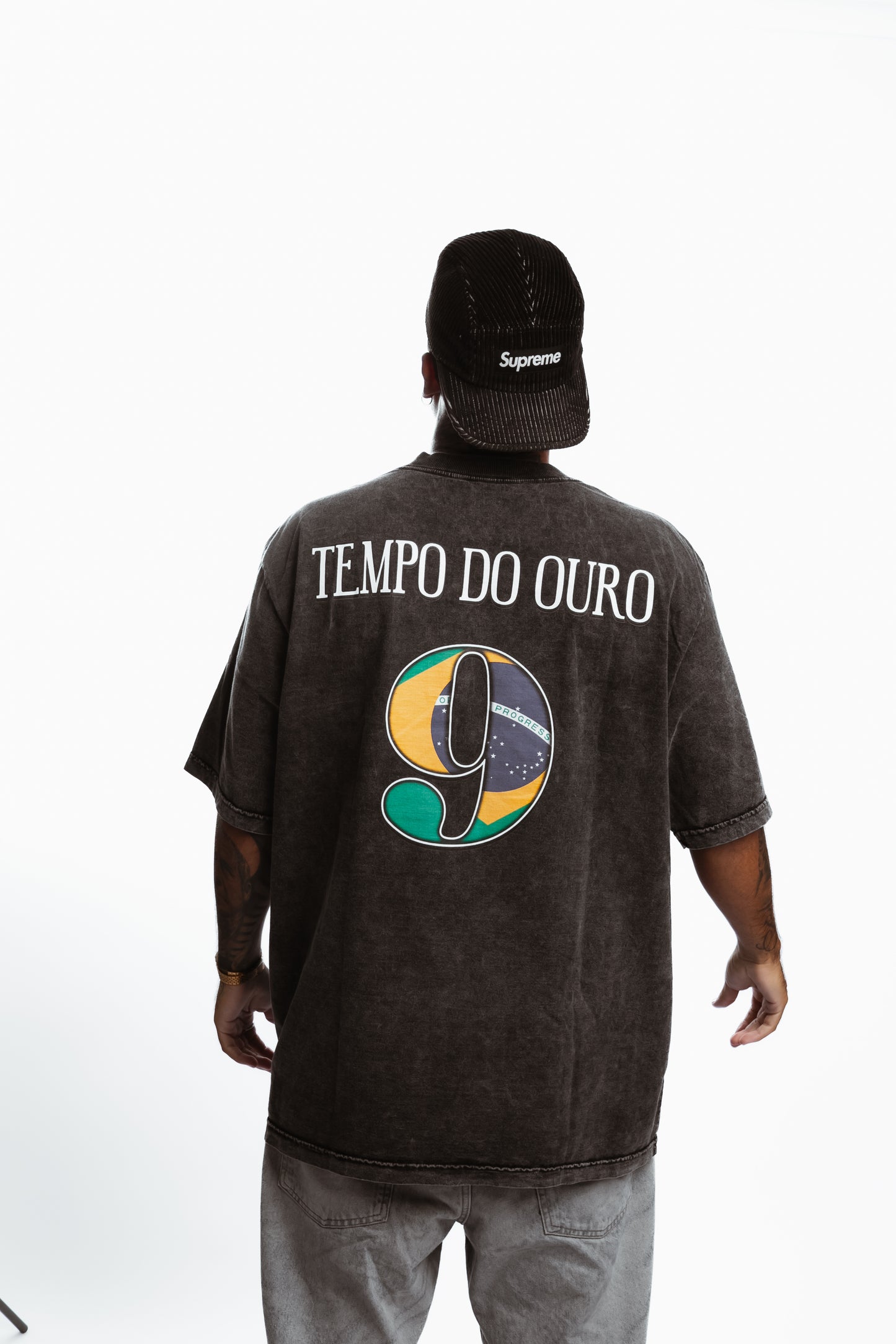 CAMISETA OVERSIZED TEMPO DO OURO