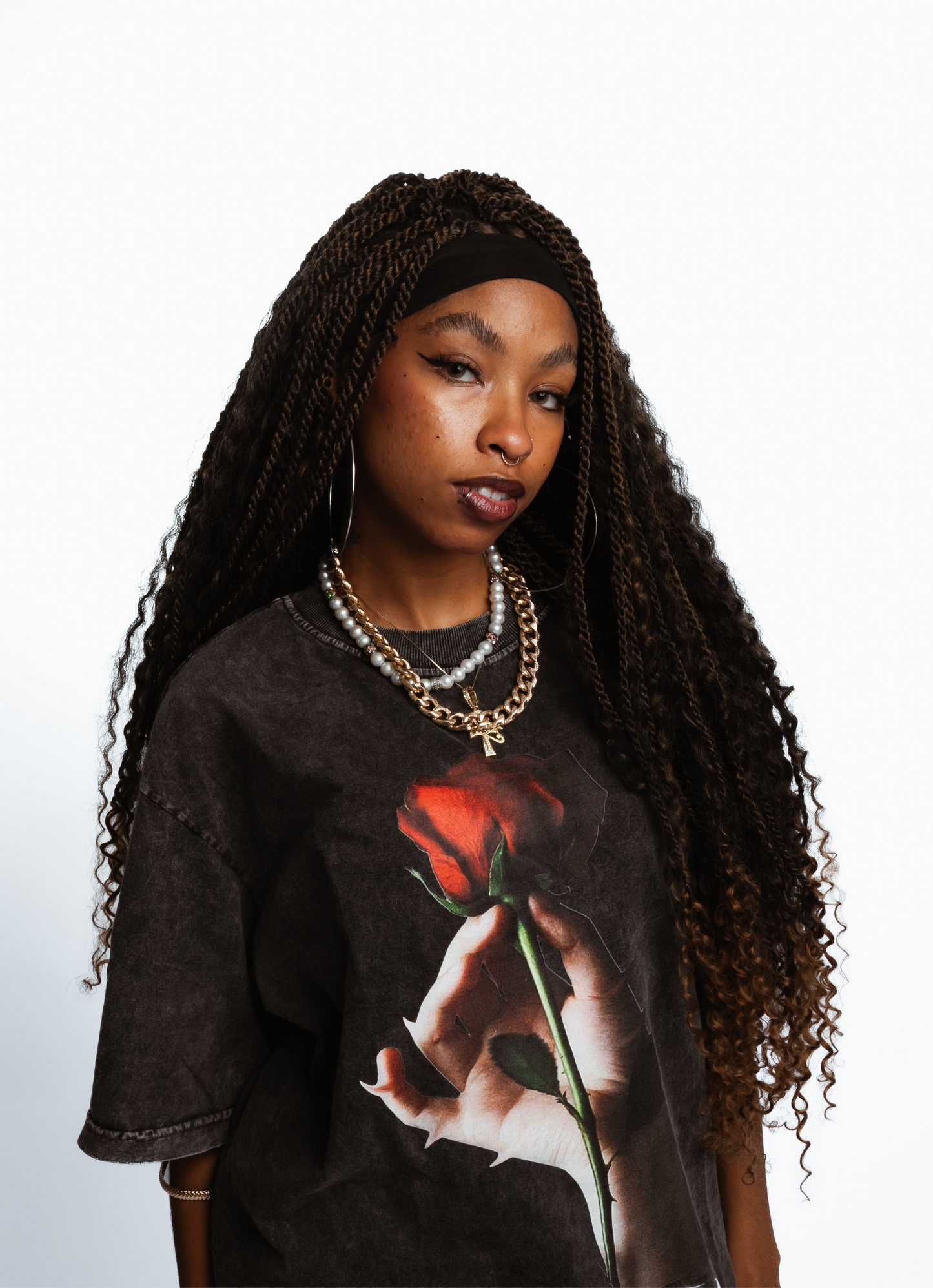 CAMISETA OVERSIZED ESPINHOS