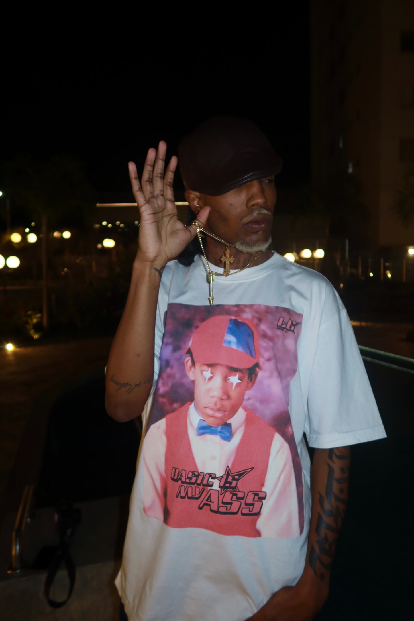 CAMISETA OVERSIZED 'TODO MUNDO AMA O CHRIS'