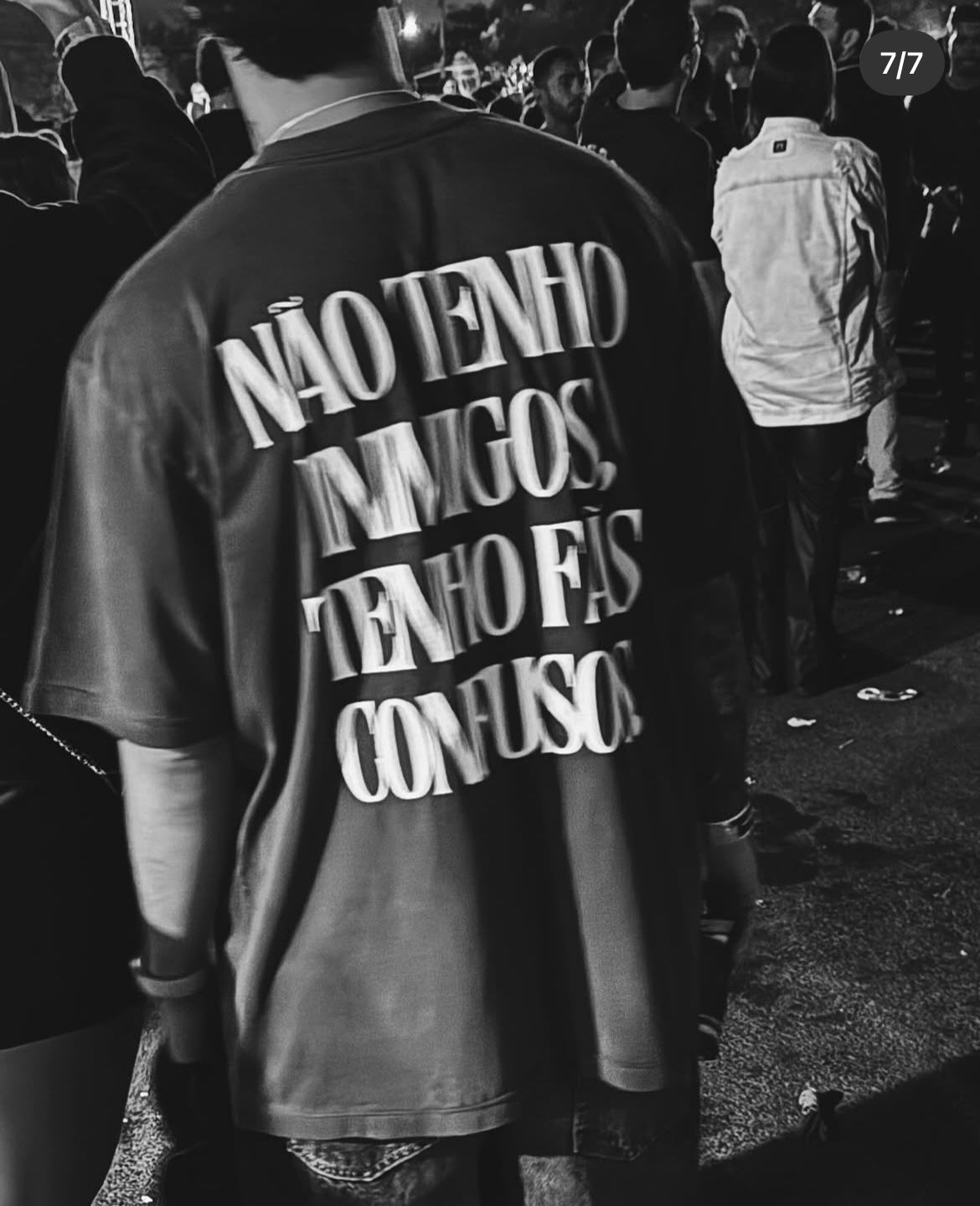 CAMISETA OVERSIZED FÃS CONFUSOS