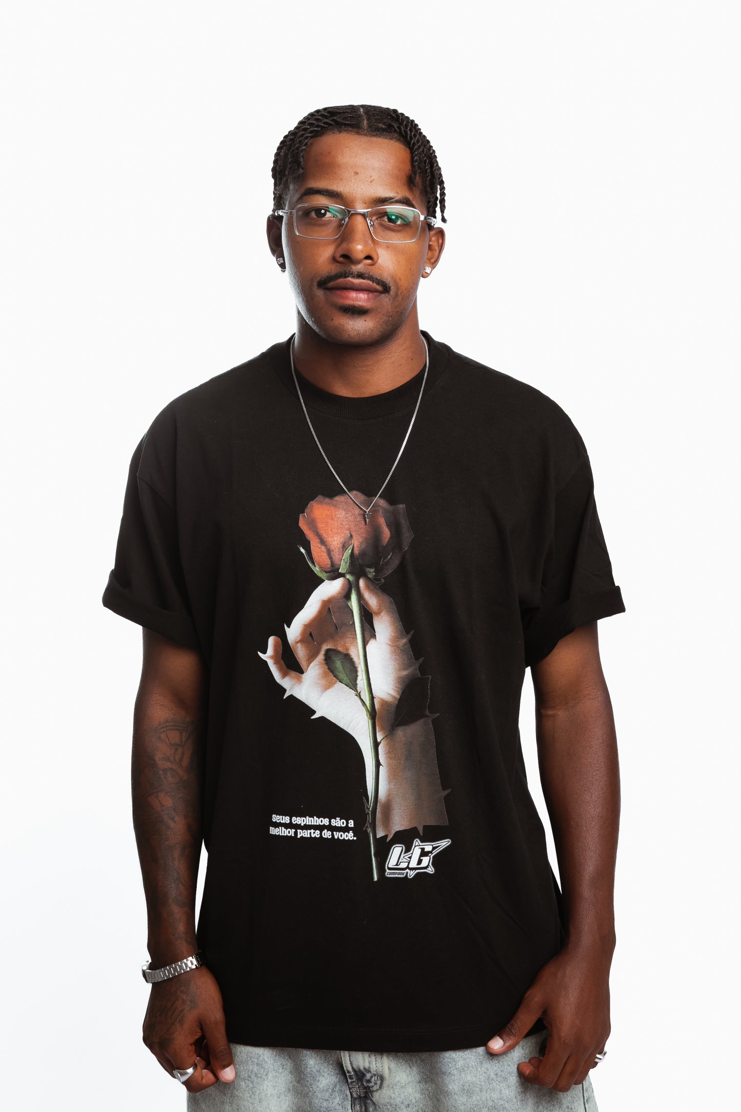 CAMISETA OVERSIZED ESPINHOS