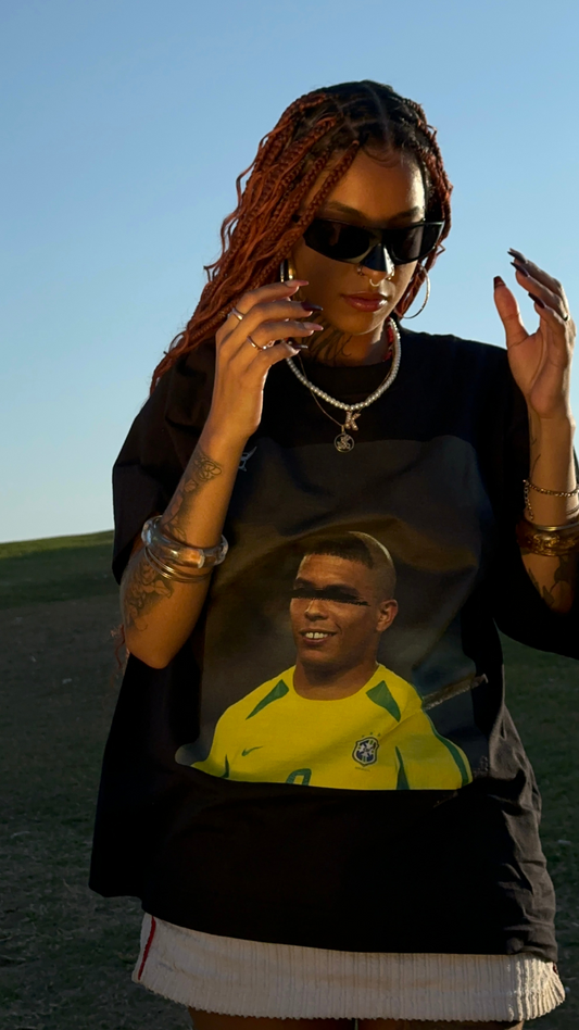 TEE OVERSIZED 'R9' - FRENTE