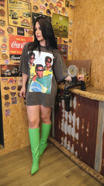 TEE OVERSIZED 'TEMPO DO OURO' - FRENTE E COSTAS