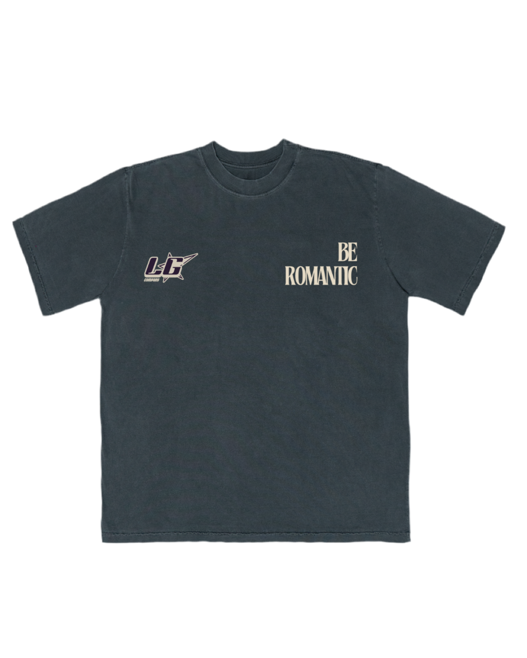 CAMISETA OVERSIZED 'SEJA ROMÂNTICO'