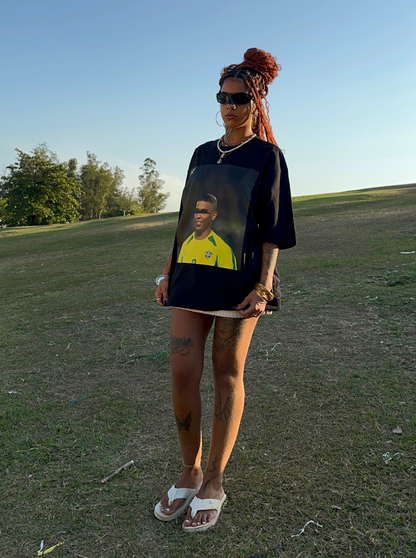 TEE OVERSIZED 'R9' - FRENTE E COSTAS