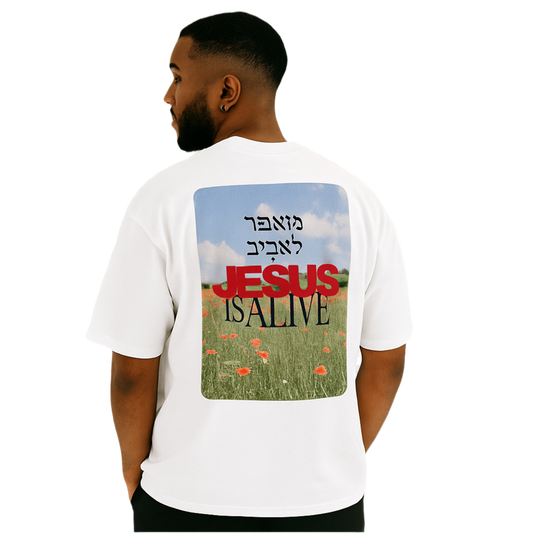 TEE OVERSIZED 'JESUS IS ALIVE'
